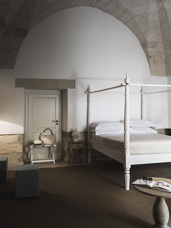 Don Totu - Dimora Storica Bed & Breakfast San Cassiano  Luaran gambar